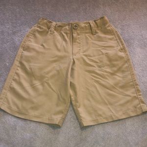 Under Armour flat front tan performance shorts size S (8-10)